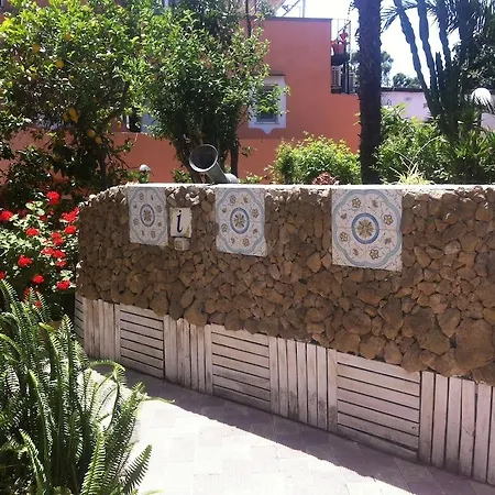 Piccolo Tirreno شقة فندقية 3*