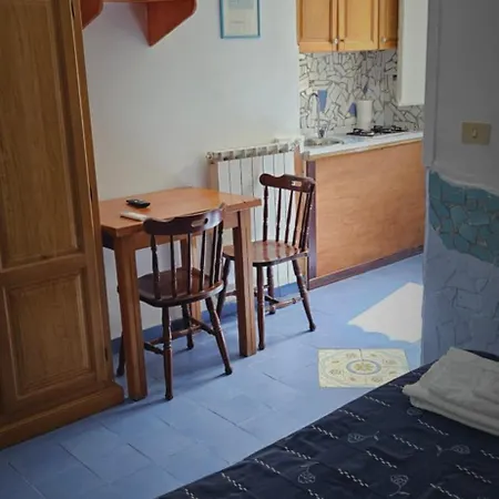 Piccolo Tirreno Aparthotel Procida