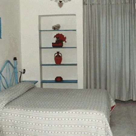 Piccolo Tirreno Ξενοδοχείο με διαμερίσματα 3*